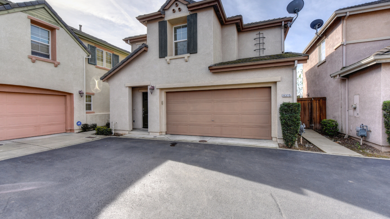 8375 Oliva Rd., Roseville, CA, 95678 Scene 2