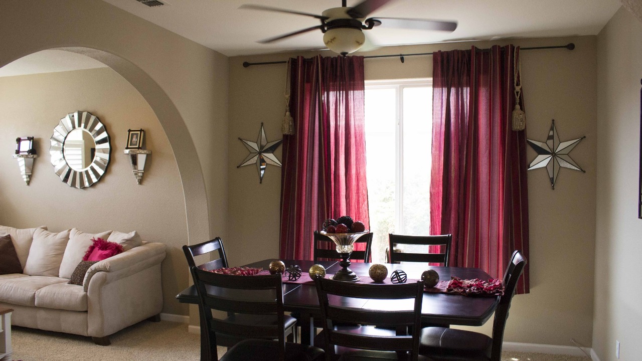 Formal Dining