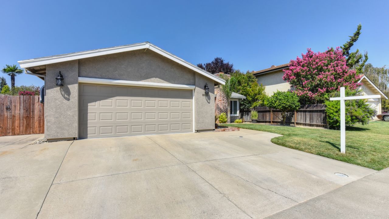 8915 Mountain Home Ct, Elk Grove, CA, 95624 Scene 3