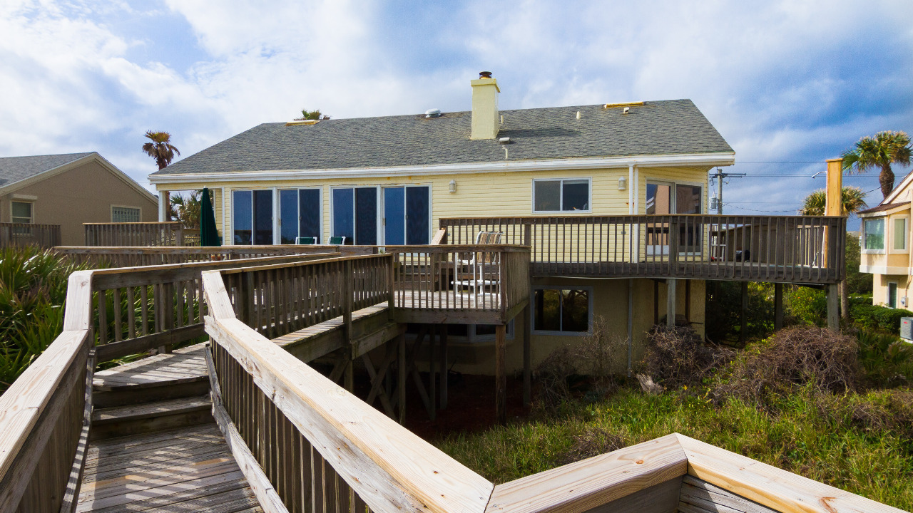 Rear Exterior w/Dune Walk Over