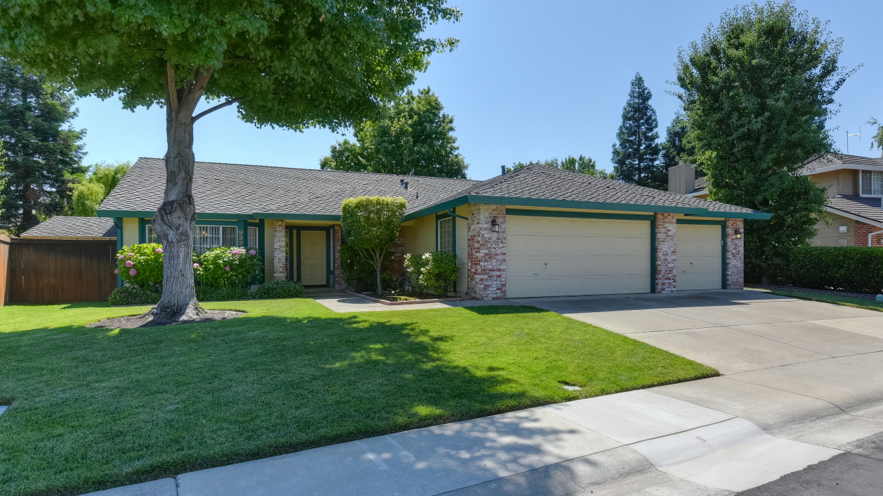 9320 Whittemore Drive, Elk Grove, CA, 95624 Scene 2