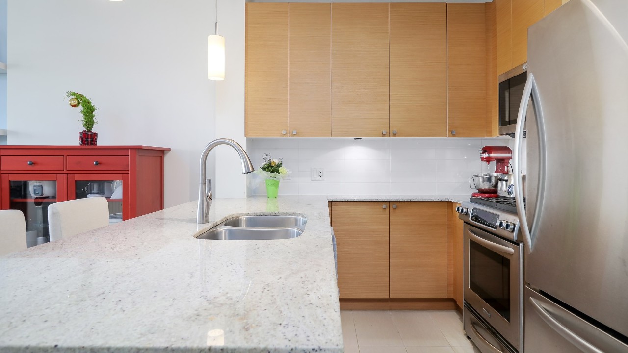 2209-110 BREW ST, Port Moody, BC, V3H 0E4 Scene 3