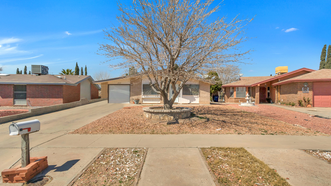 1717 Victor Lopez Dr, El Paso, TX, 79936 Scene 2