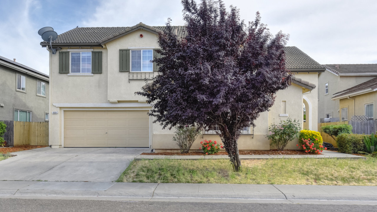 8694 Adamstown Way, Elk Grove, CA, 95624 Scene 1