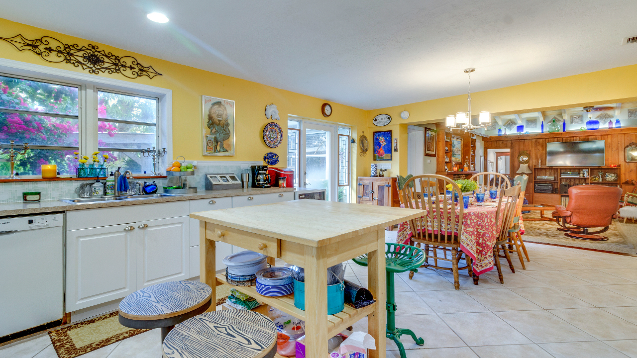 6000-SW-33rd-St-09