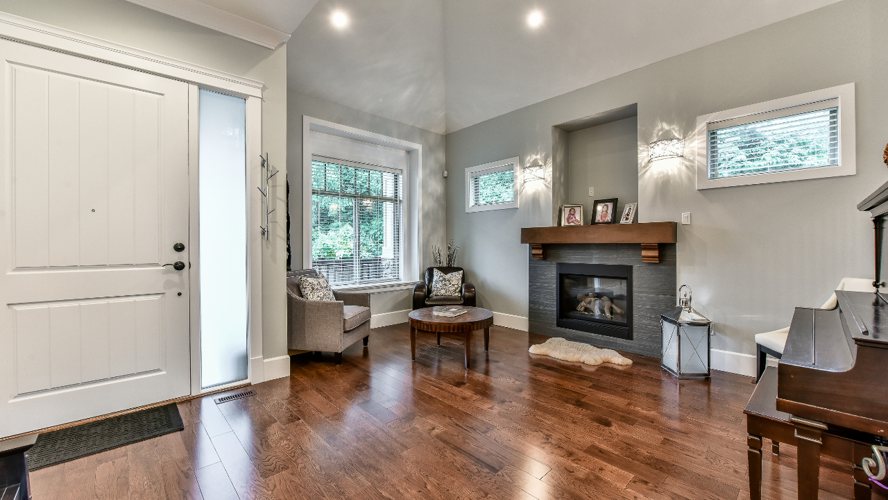 17131 3A AVENUE, South Surrey White Rock, BC, V3Z 2X7 Scene 2