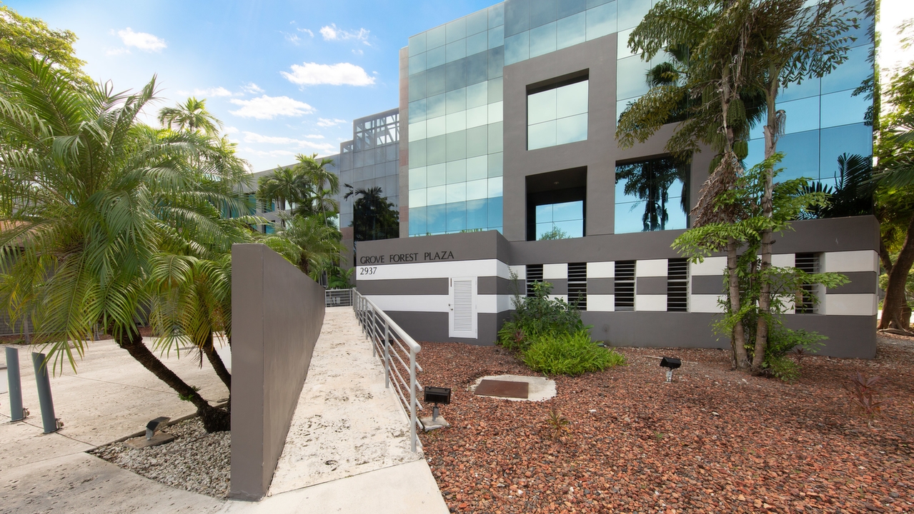 Grove-Forest-Plaza-#307-01