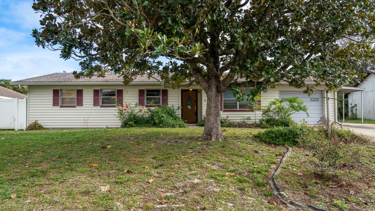 Deltona pool home for sale 1