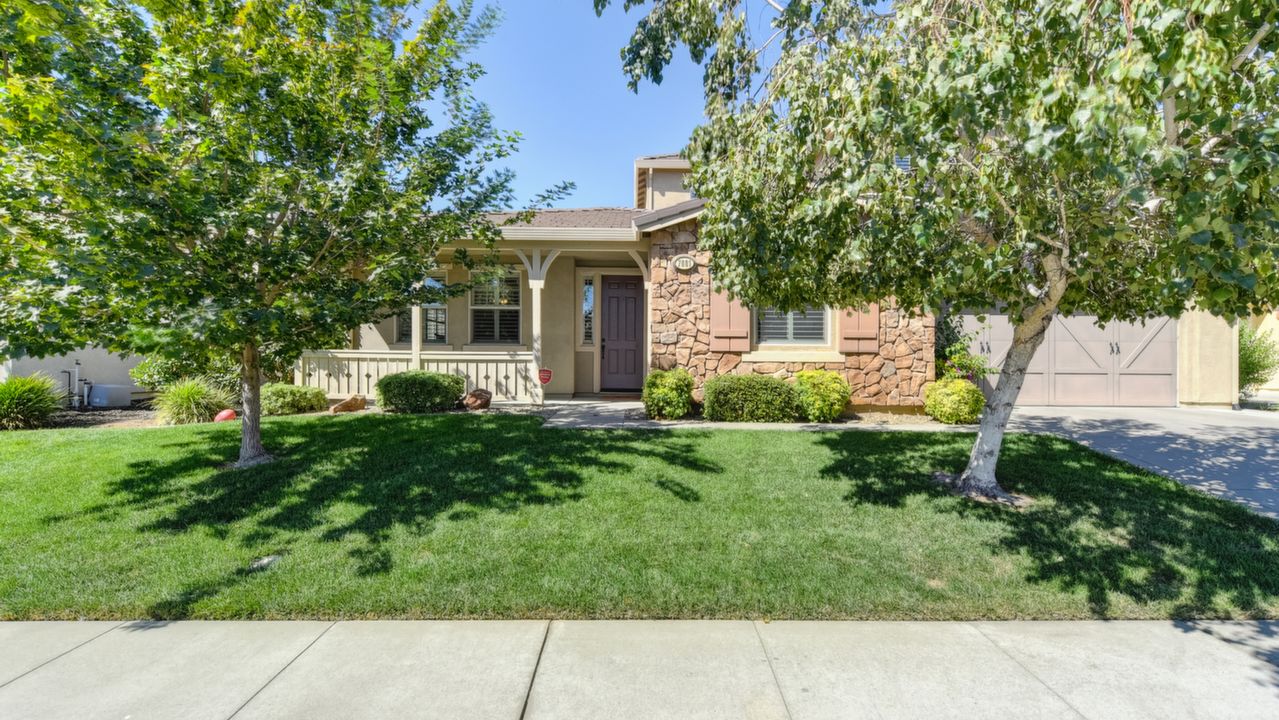 7601 Cordially Way, Elk Grove, CA, 95757 Scene 1