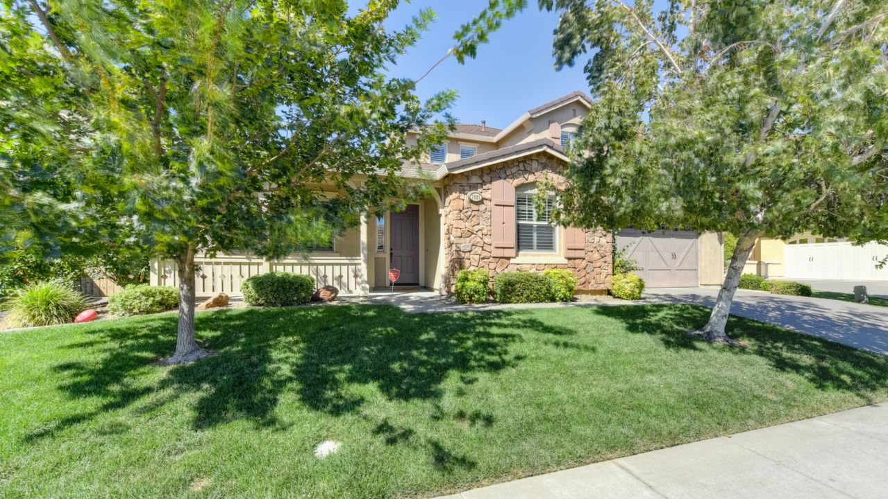 7601 Cordially Way, Elk Grove, CA, 95757 Scene 2