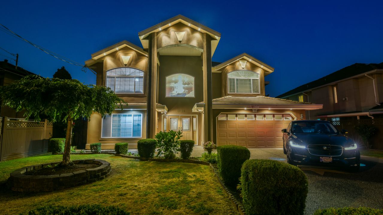 13154 73A Ave, Surrey, BC, V3W 2R7 Scene 1