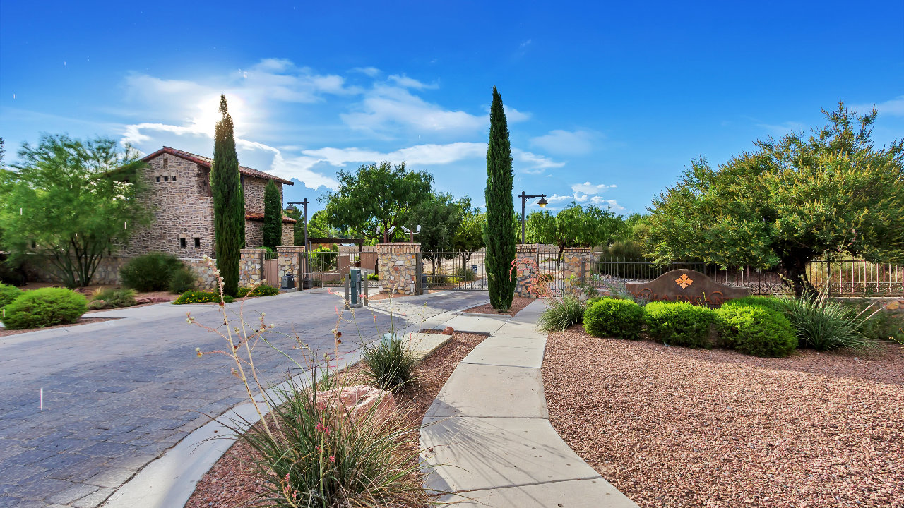 4848 Villa Encanto, El Paso, TX, 79922 Scene 1