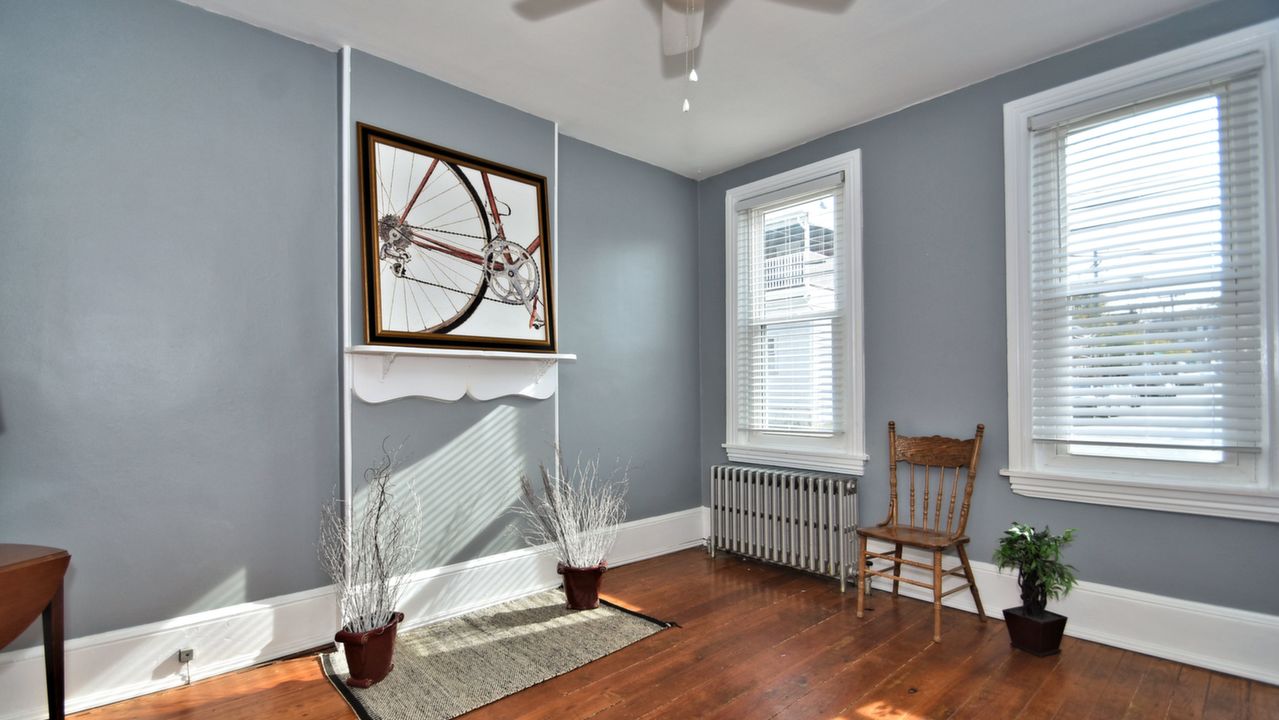 345 Hall St, Phoenixville, PA, 19460 Scene 2