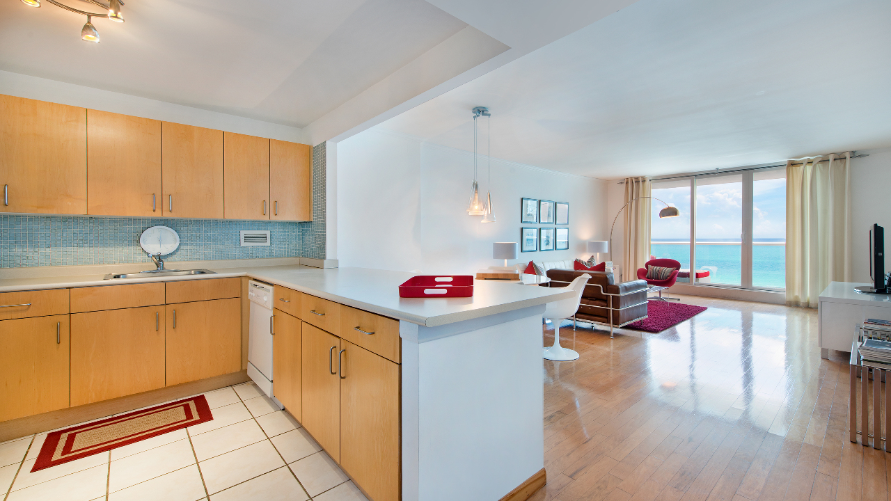 Roney-Palace-#1138-08