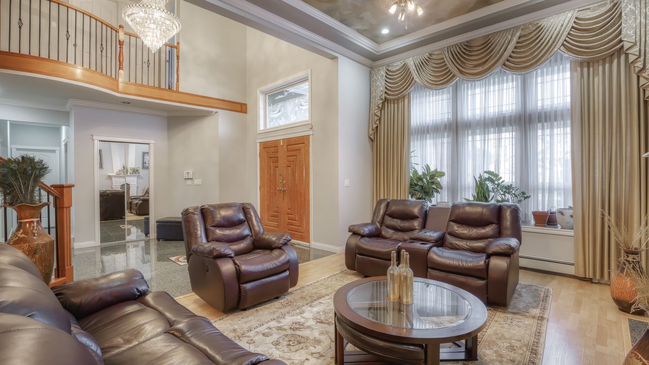 7479 144A St, Surrey, BC, V3S 0S3 Scene 3