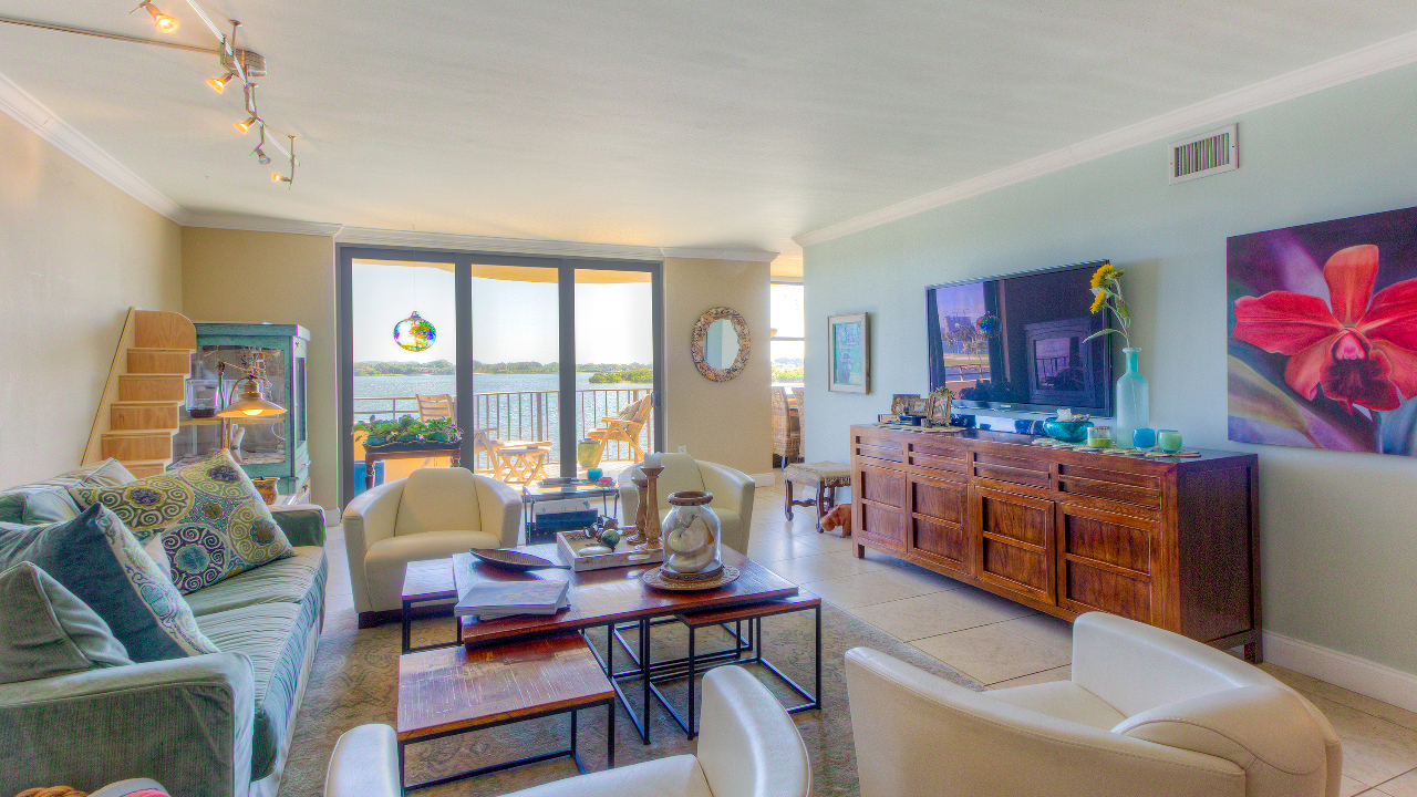 Mariners-Bay-Condo-#403-02