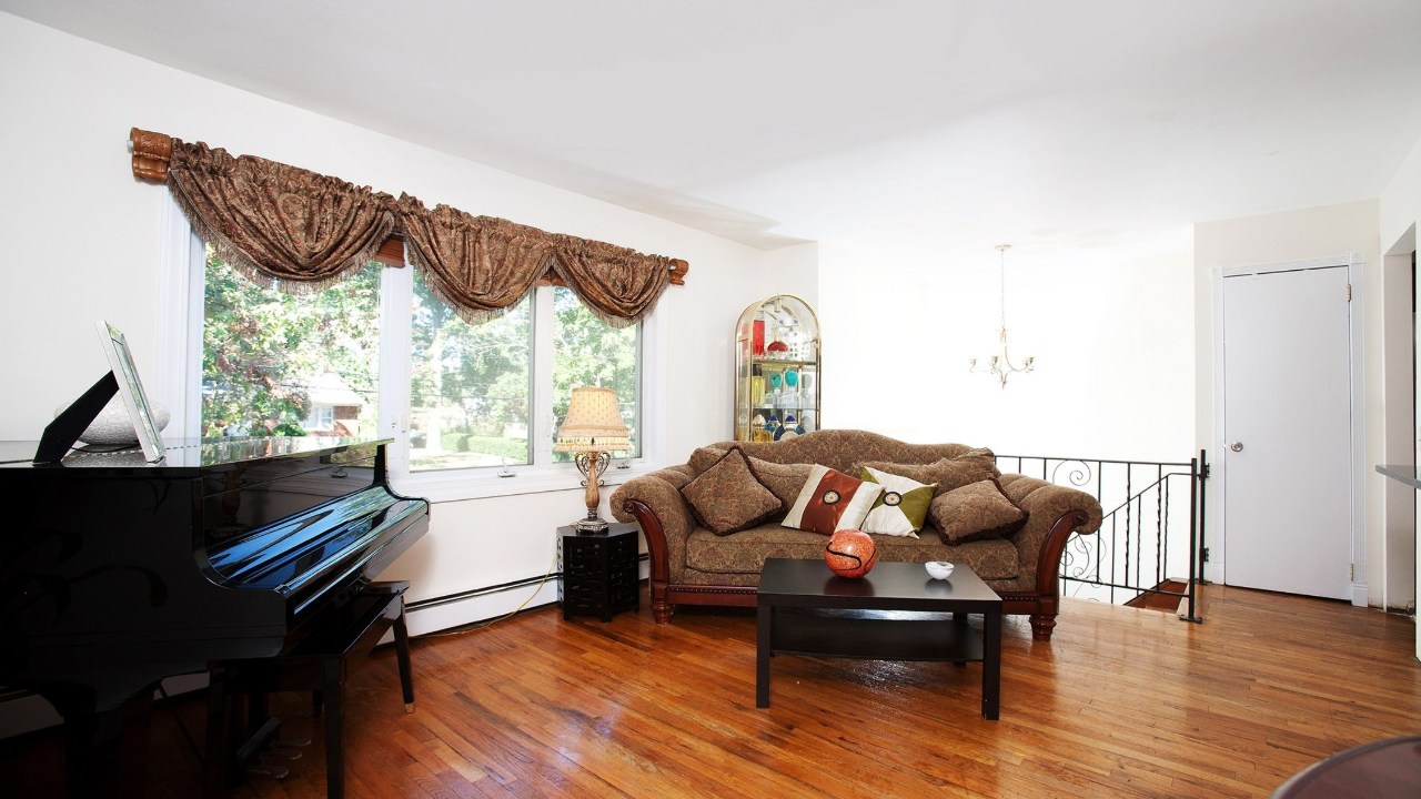 167 New York Avenue, Smithtown, NY, 11787 Scene 2