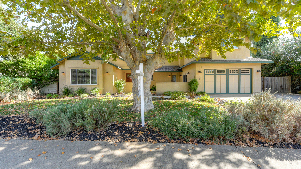 1380 Gary Way, Carmichael, CA, 95608 Scene 1