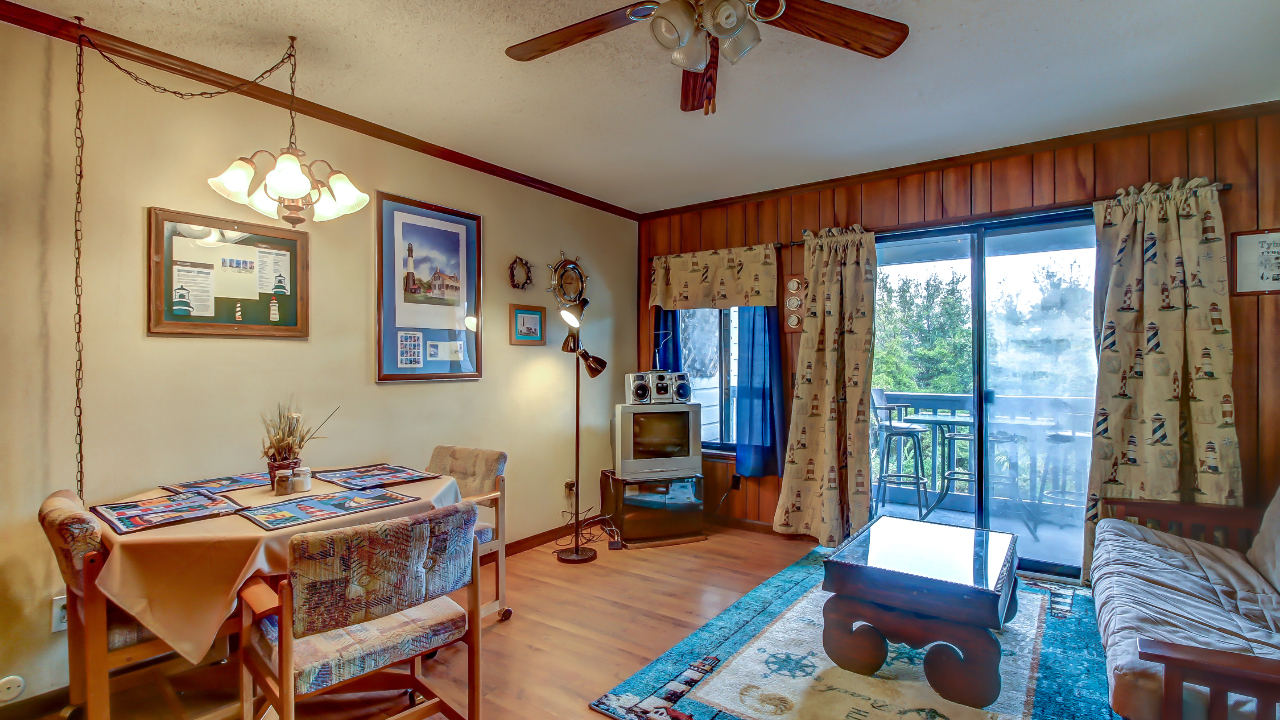 Savannah Beach & Racquet Club, Tybee Island, GA, 31328 Scene 1