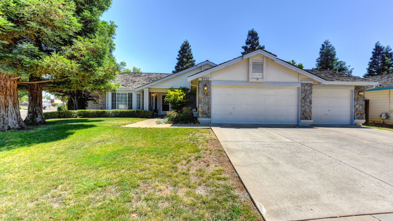 9351 Savin Place, Elk Grove, CA, 95624 Scene 1