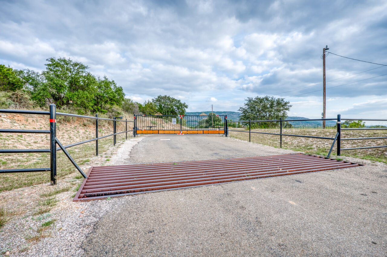 395 Lehne Loop, Buchanan Dam, TX, 78609 Scene 1