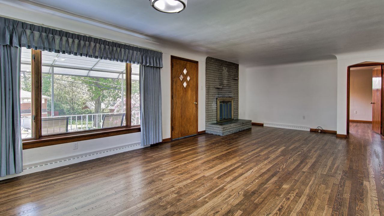 1131 Harvard Road - 03