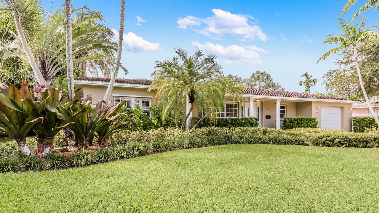 7512-SW-54th-Ct-01