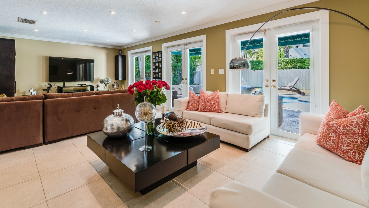 7512-SW-54th-Ct-04