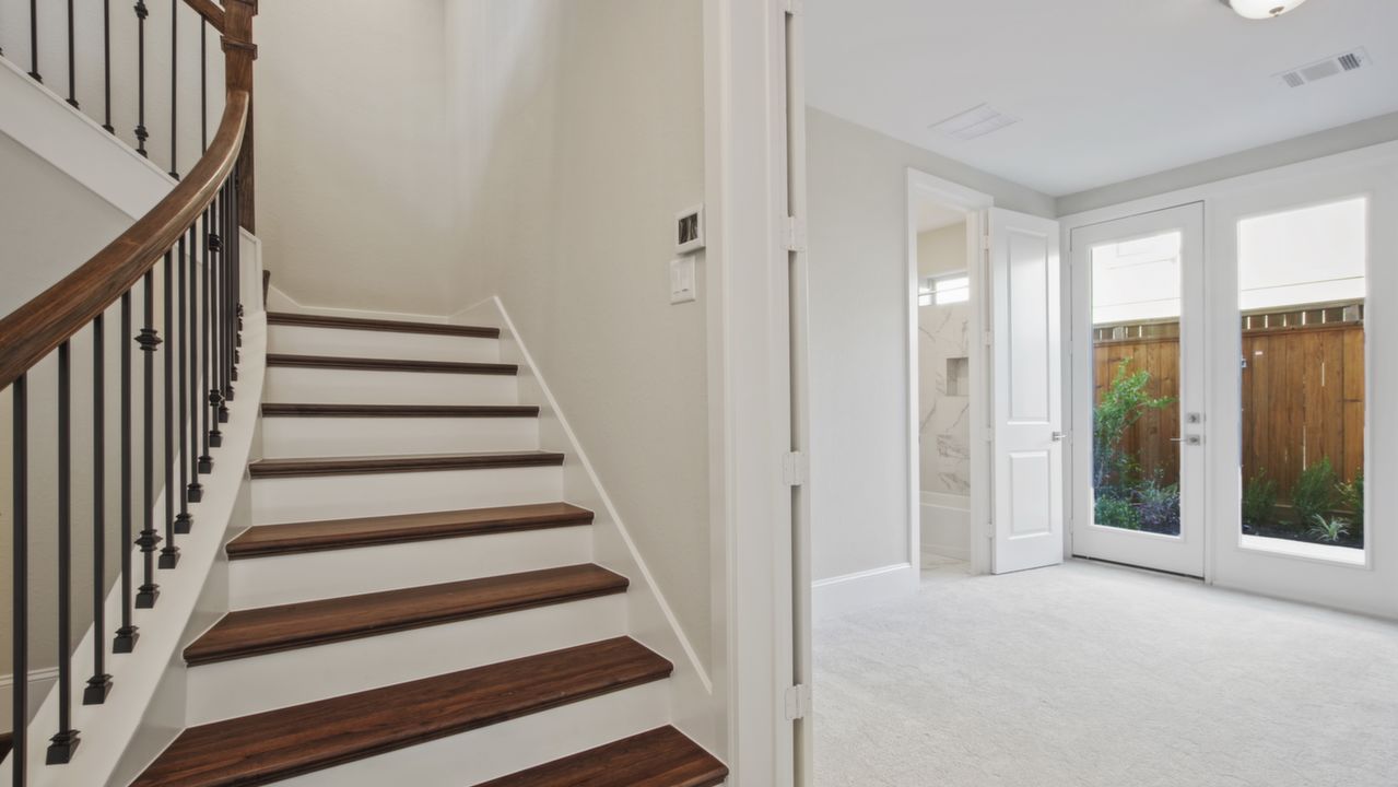 11024AyrshireParkLn_004