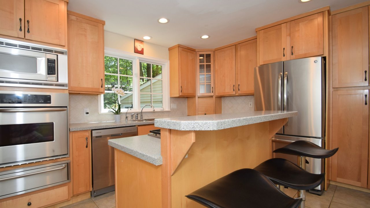 1750 Rock Hill Ln, Phoenixville, PA, 19460 Scene 2