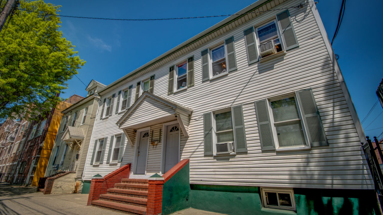 103-07 Corona Ave, Flushing, NY, 11368 Scene 2