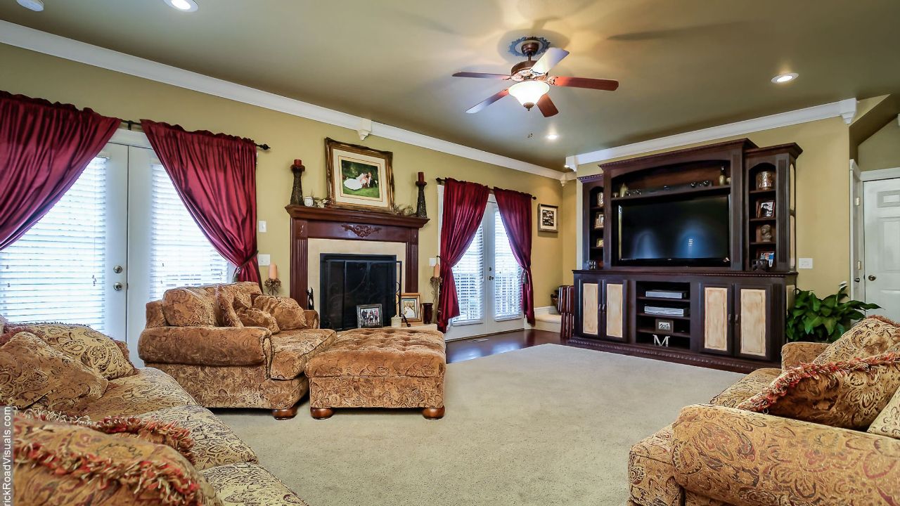 11921ErvinMcGarrah-8