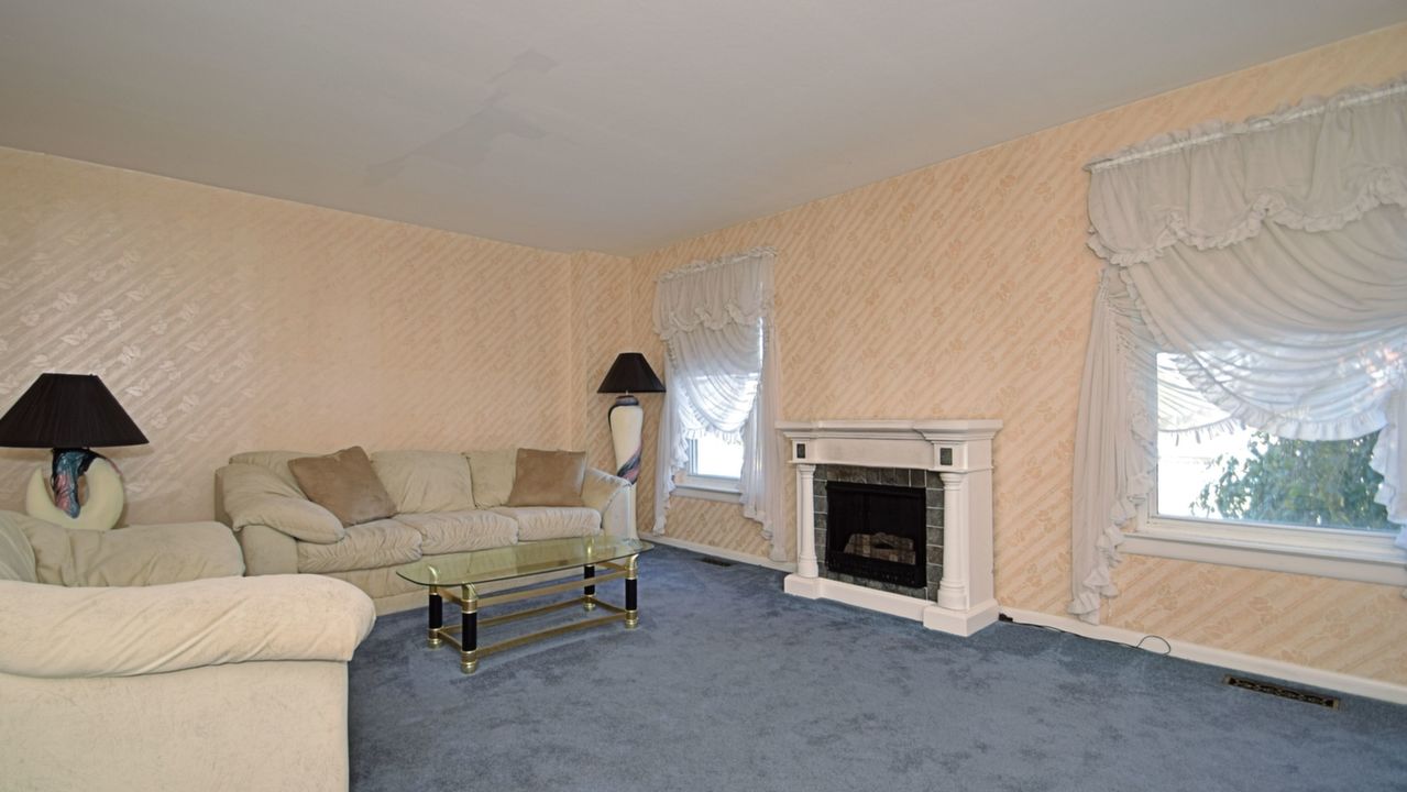 11015 Rennard St, Philadelphia, PA, 19116 Scene 2