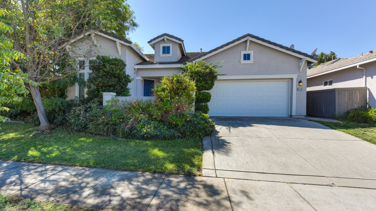 5779 Bridgecross Drive, Sacramento, CA, 95835 Scene 2