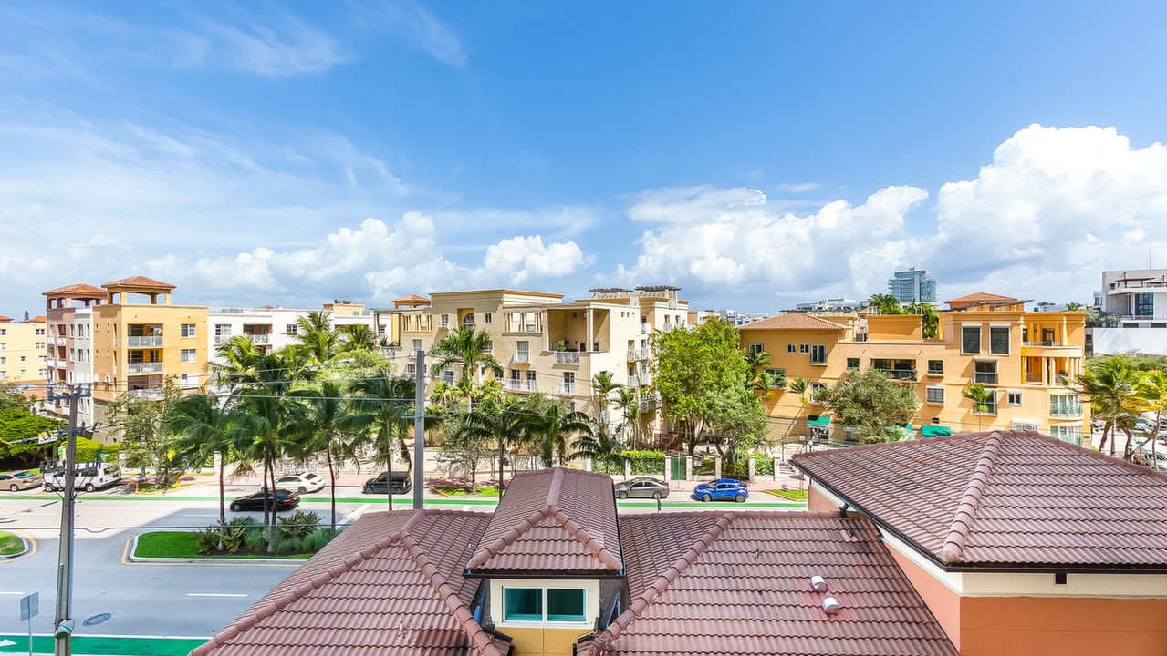 Yacht-Club-#511-04