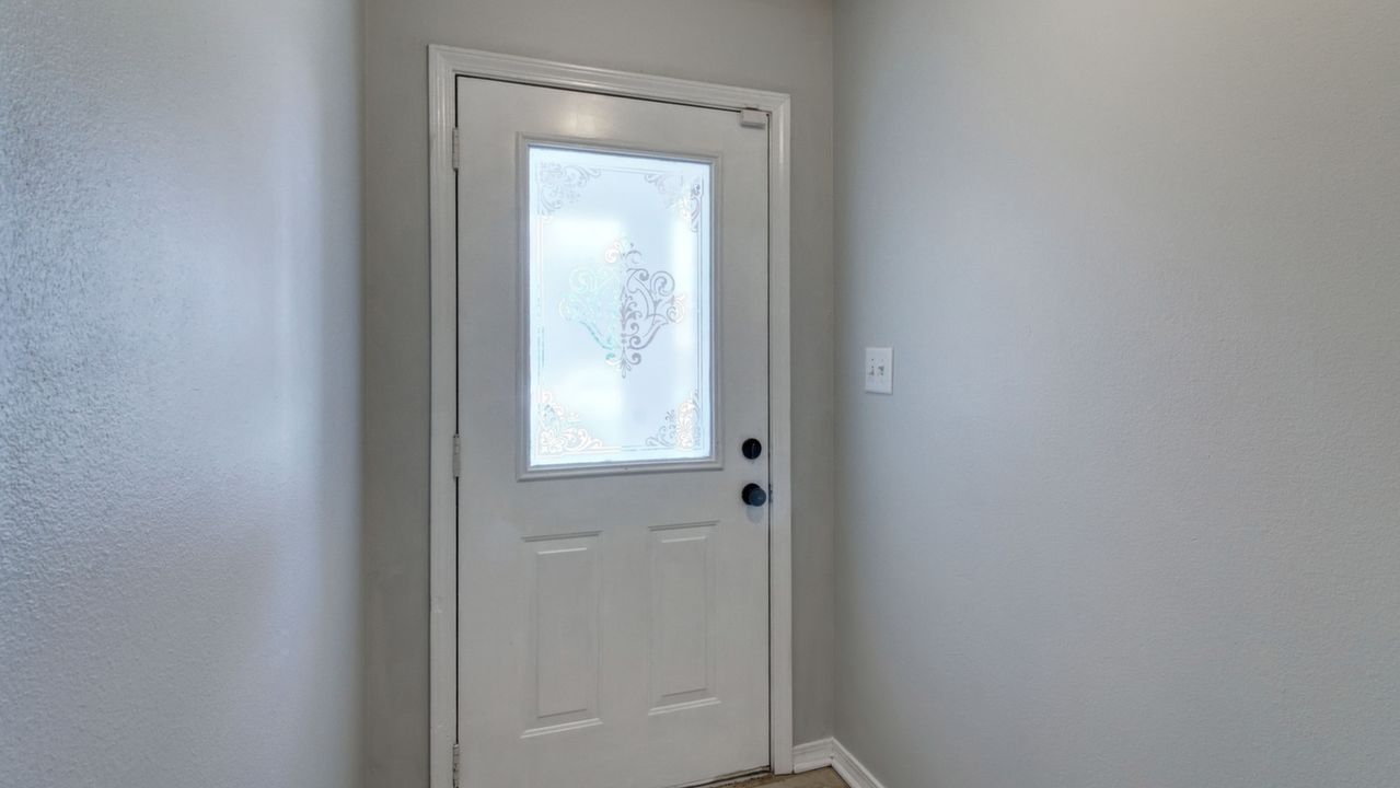 04_Entrance_01