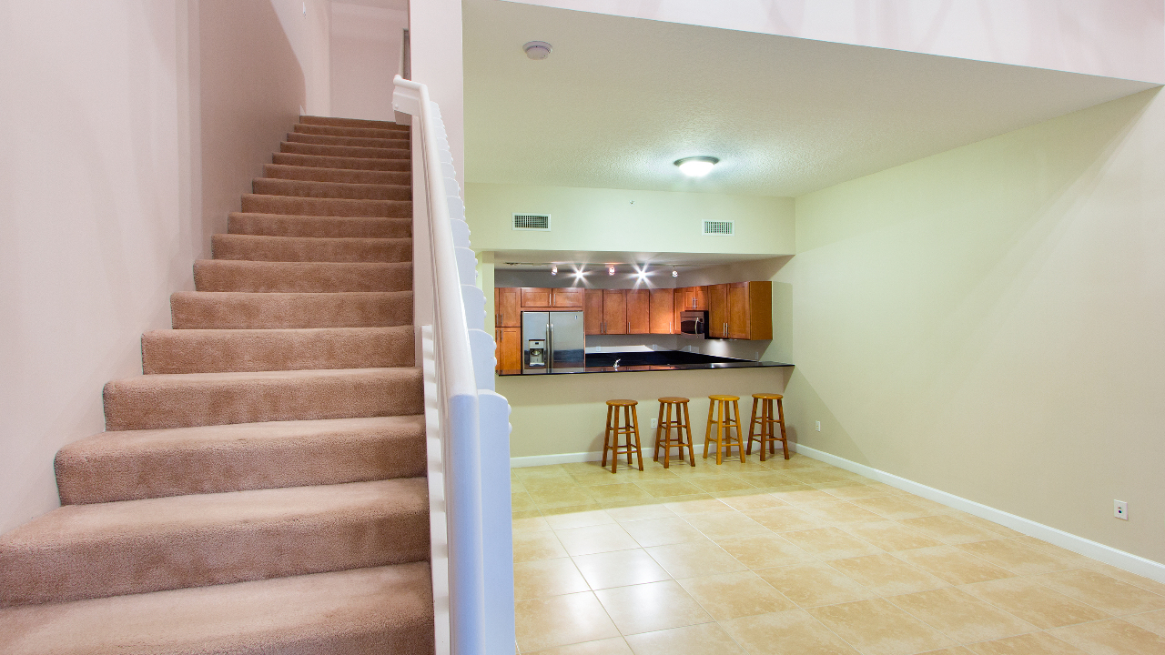 8395-SW-73rd-Ave-#112-06