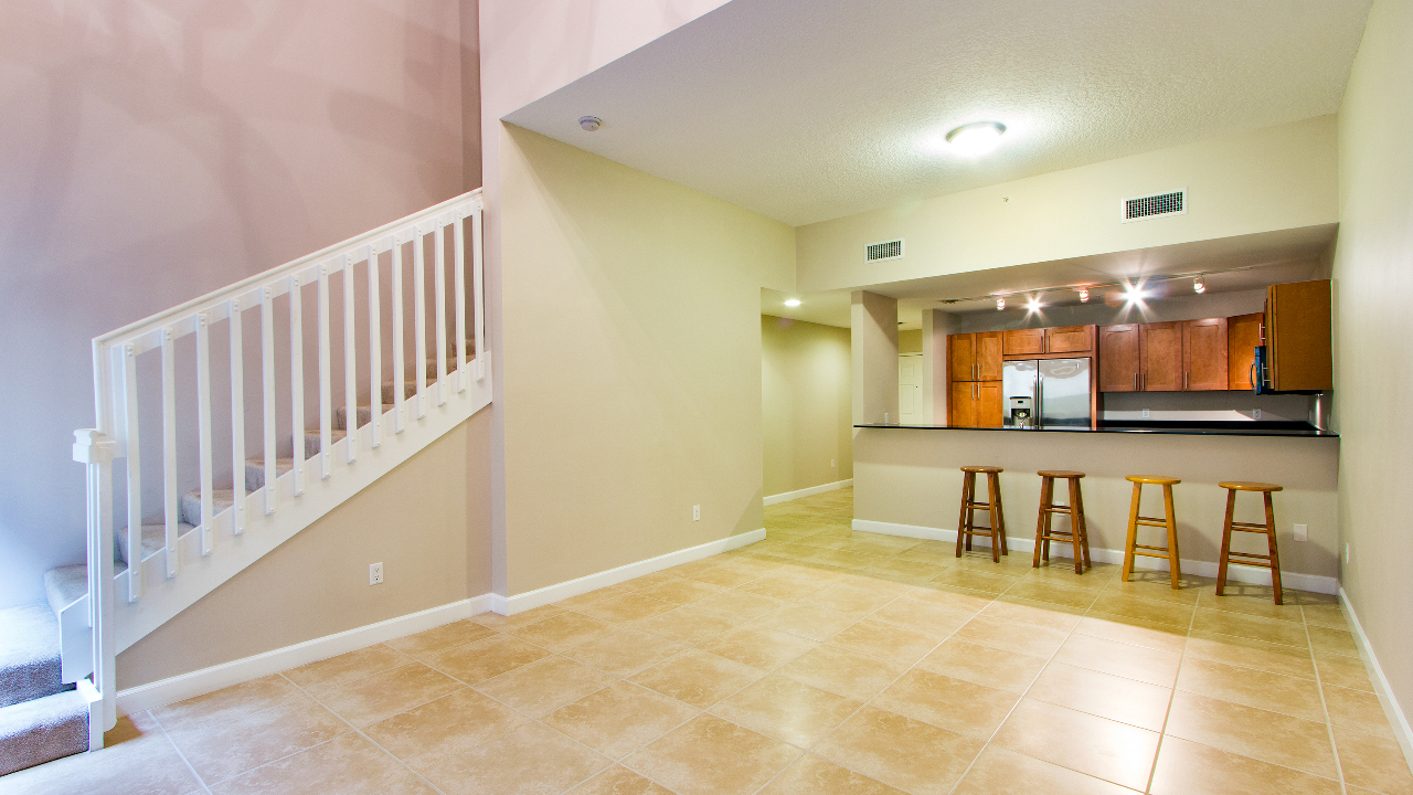 8395-SW-73rd-Ave-#112-02