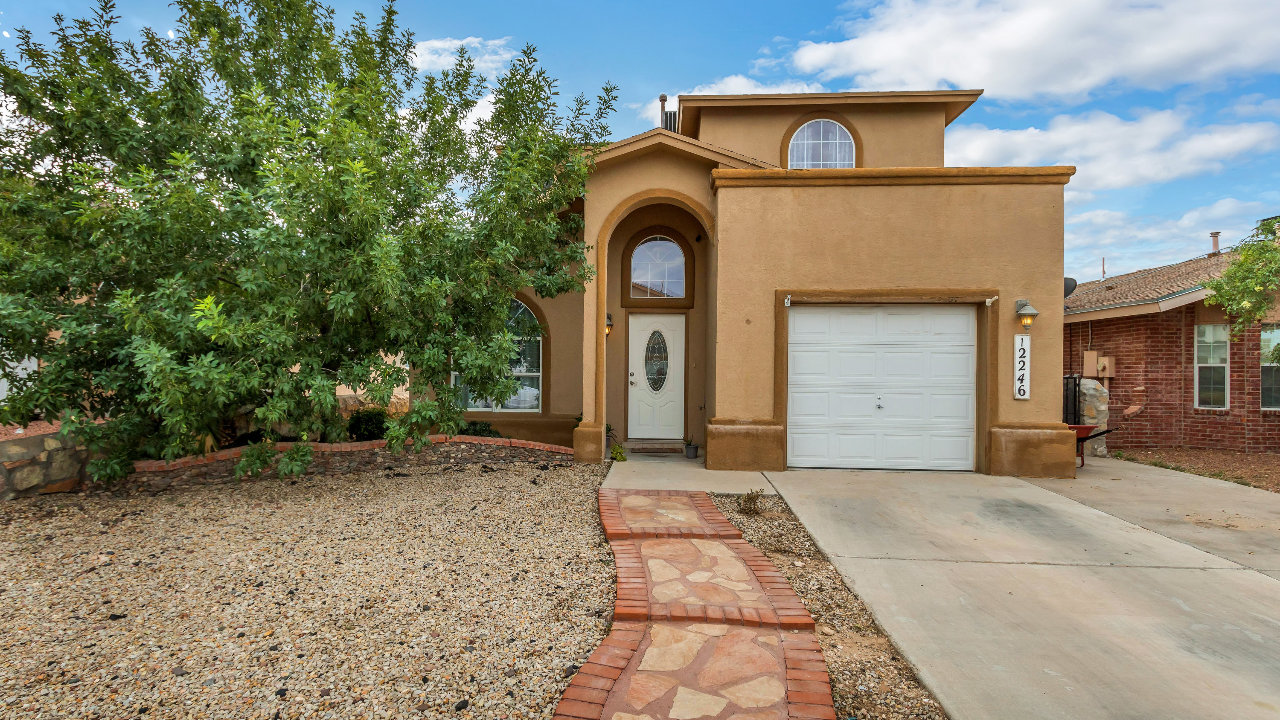 12246 Saint Romeo Ave, El Paso, TX, 79936 Scene 1