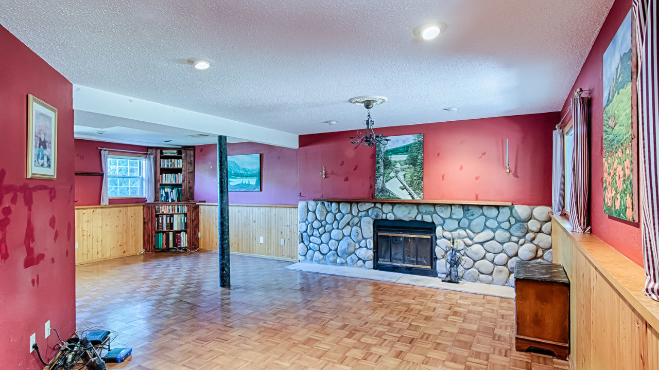 Family Room with Fireplace
