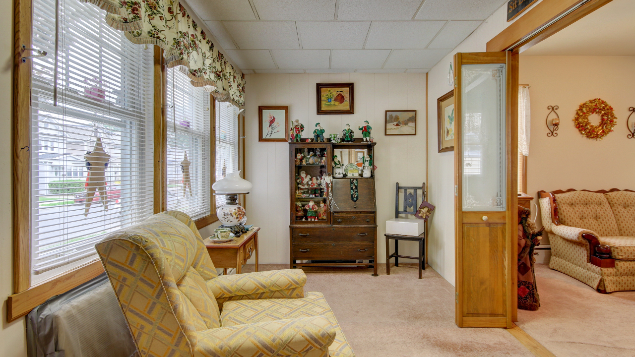 Enclosed Porch