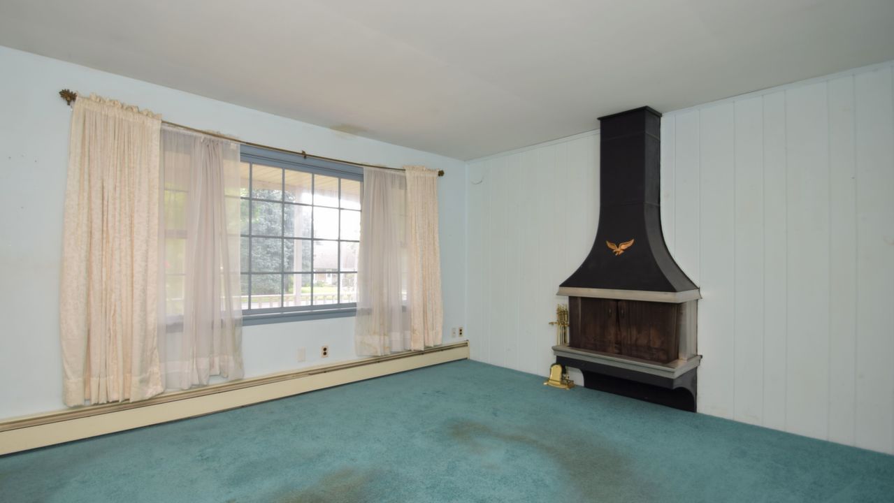 302 Crestview Rd, Lansdale, PA, 19446 Scene 2