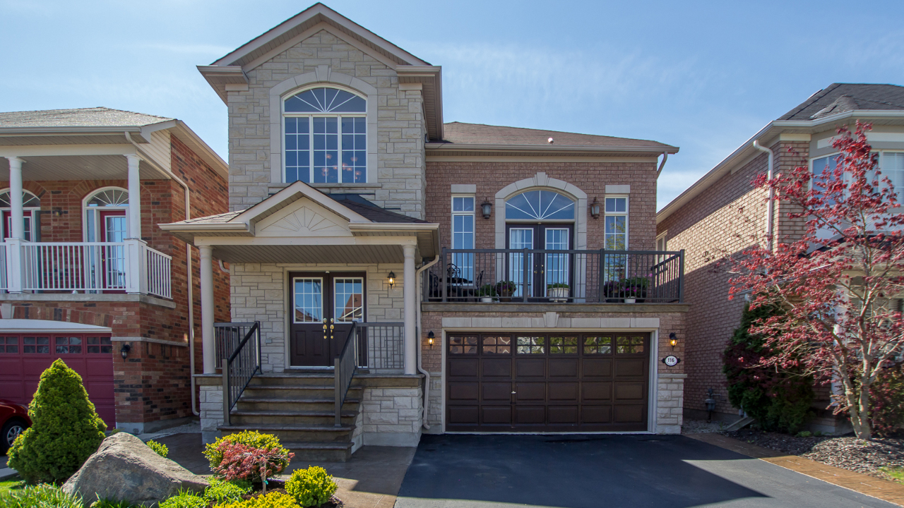 116 Bonistel Crescent, Brampton, ON, L7A 3G9 Scene 1