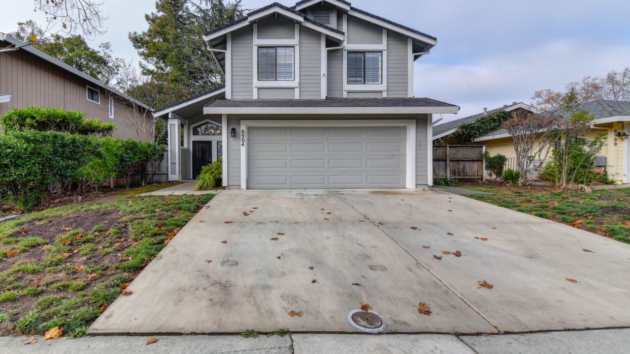 6904 Plume Way, Elk Grove, CA, 95758 Scene 1