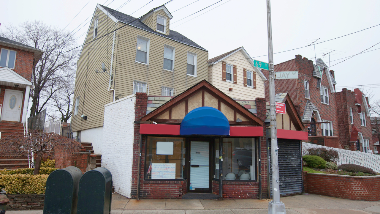 68-49 Jay Ave, Maspeth, NY, 11378 Scene 1