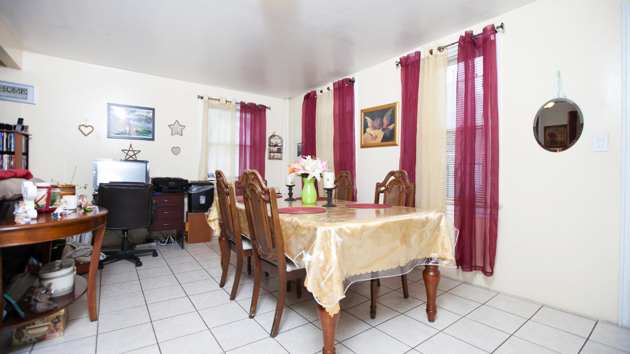 68-49 Jay Ave, Maspeth, NY, 11378 Scene 3