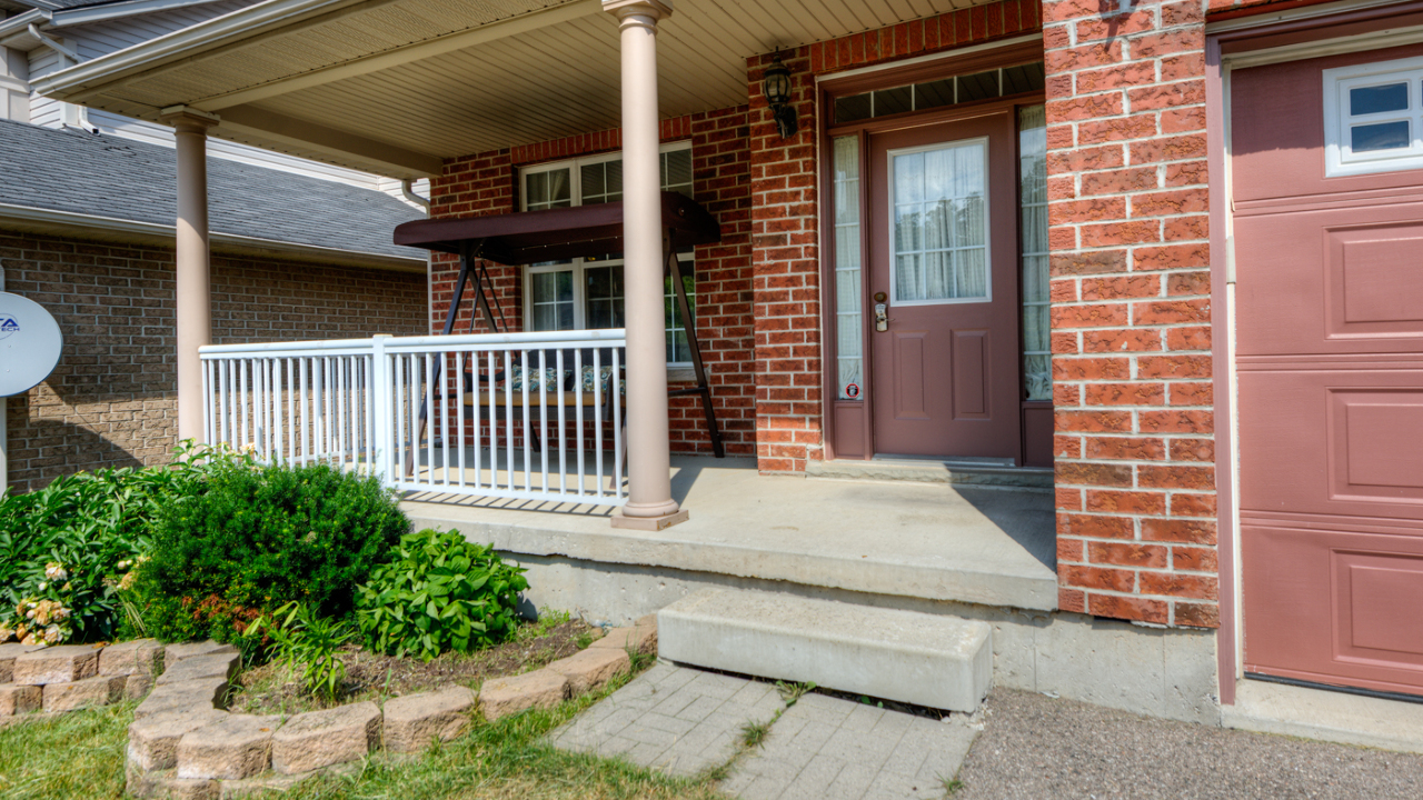 546 Winterburg Walk, Waterloo, ON, N2V 2N9 Scene 3