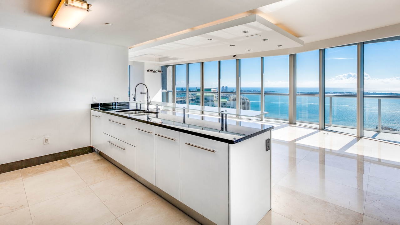 Icon-Brickell-#4801-04
