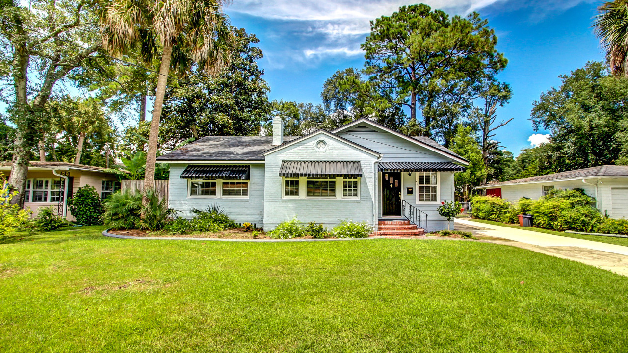 4311 Demedici Ave