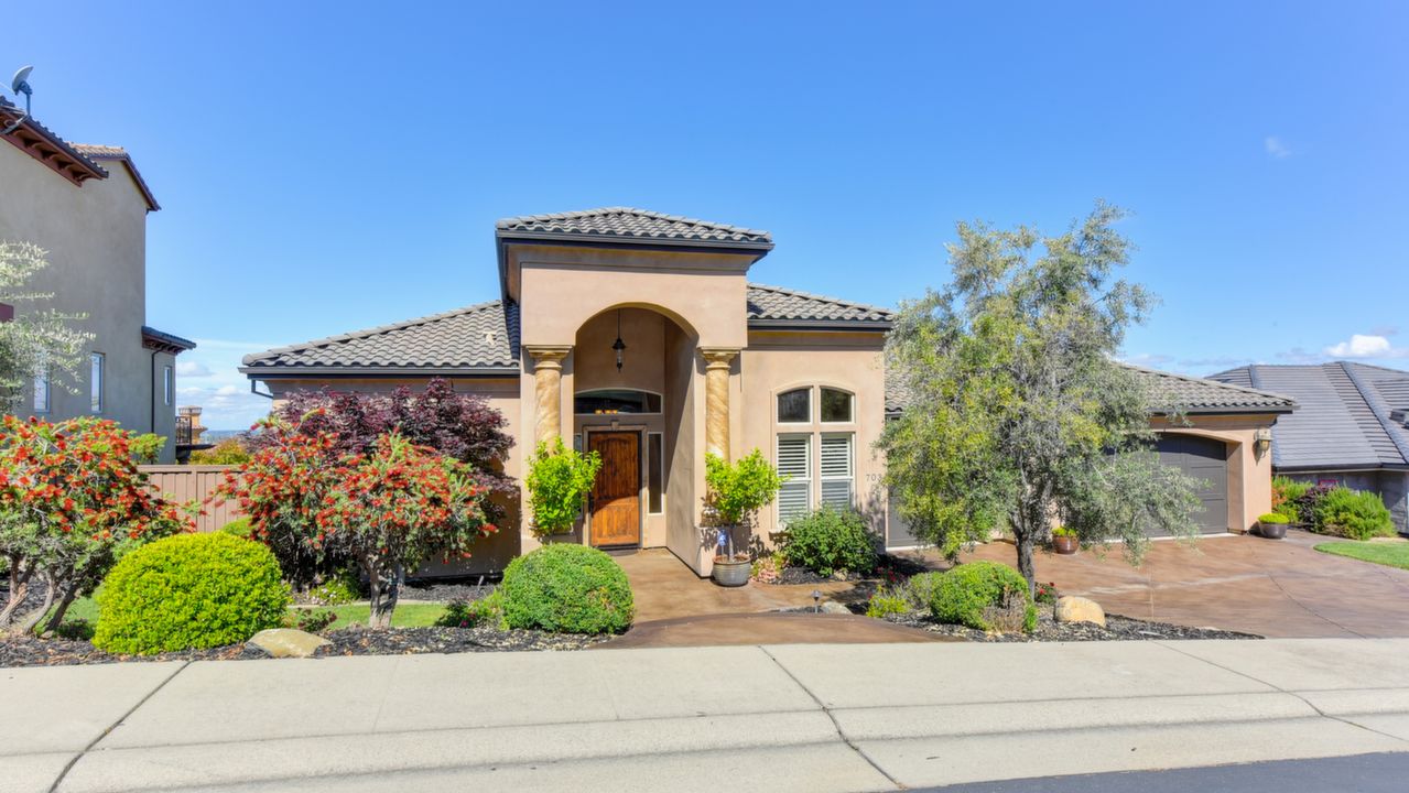 703 Westchester Court, Folsom, CA, 95630 Scene 1